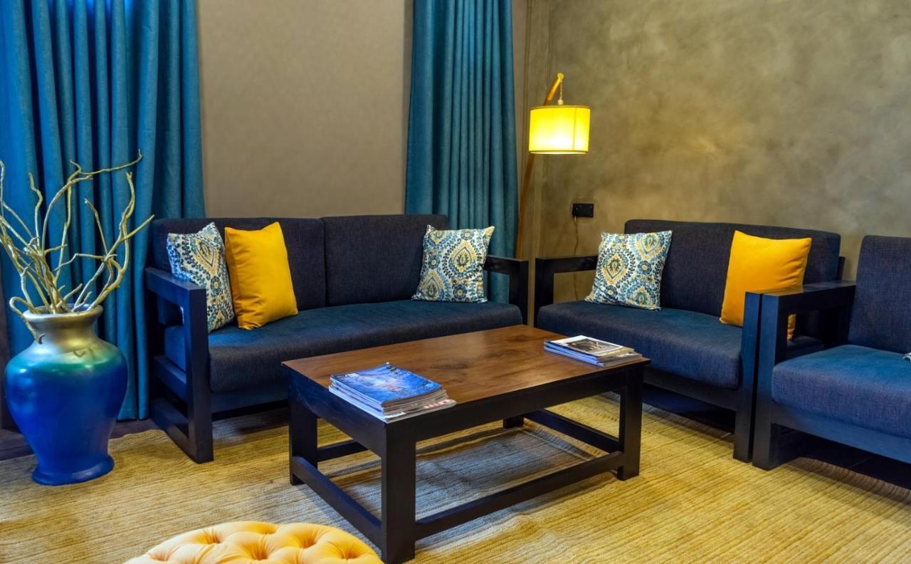 Cinnamon Tan Boutique Hotel 니곰보 외부 사진