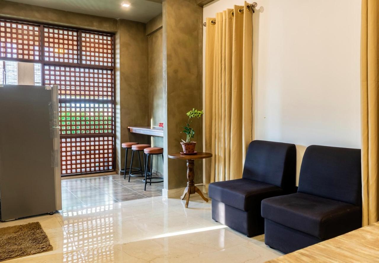 Cinnamon Tan Boutique Hotel 니곰보 외부 사진